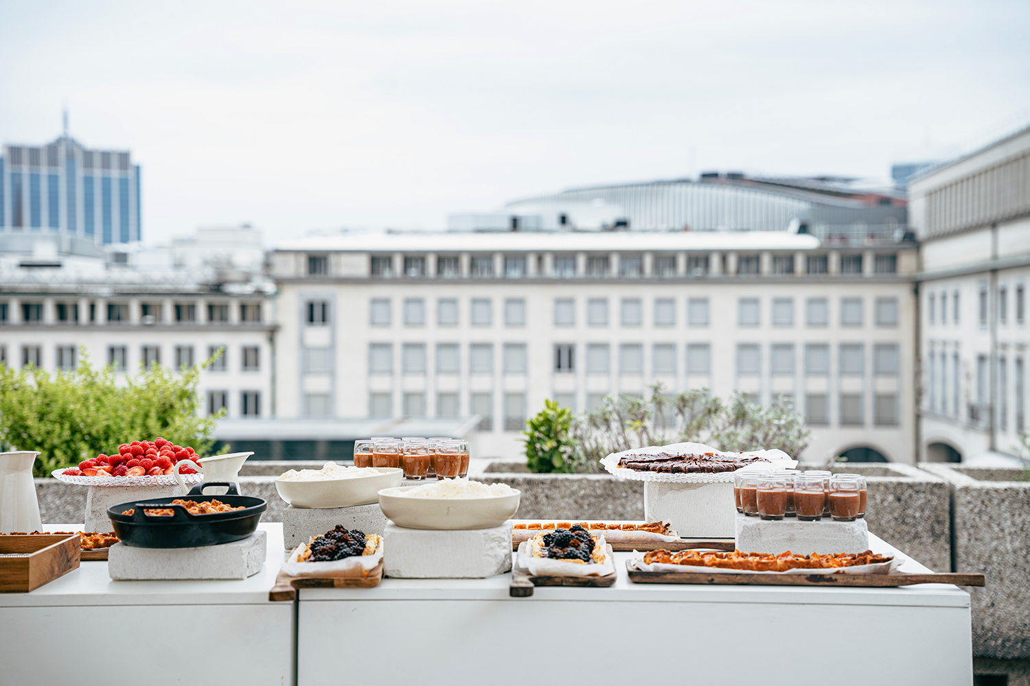 Witlof-catering-albert-terrace-dessert buffet