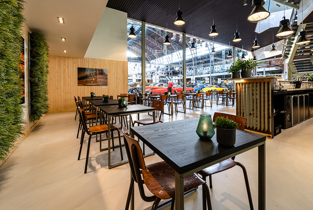 Bagnole Brasserie Dining room view