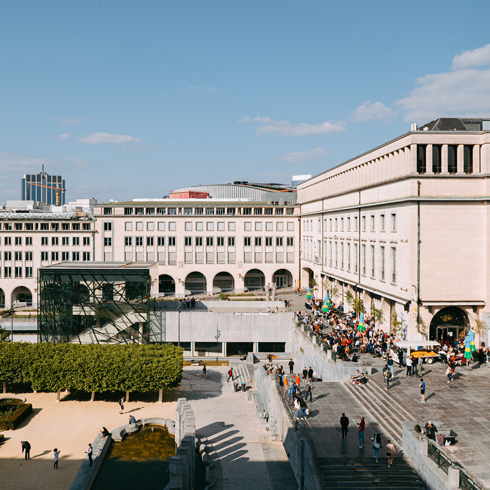 Albert rooftop brussels summer people Mont des Arts top view